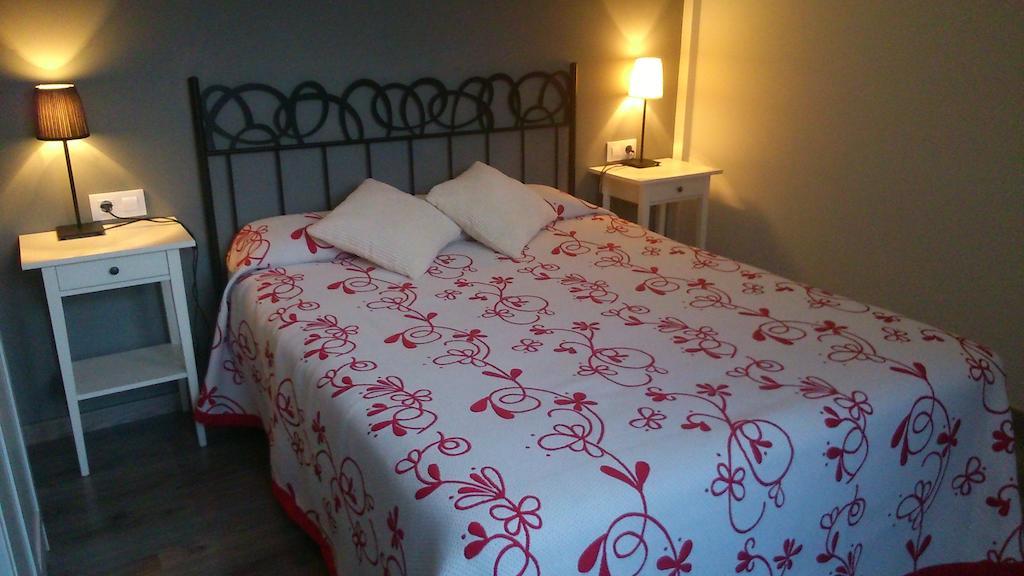 Apartamentos San Gregorio アルケサル 部屋 写真